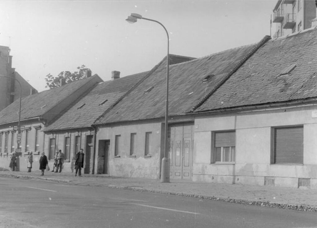 mytna-historia